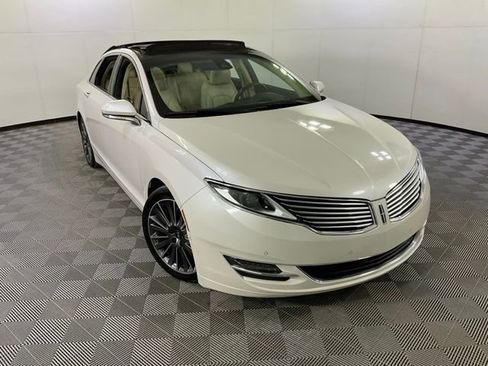 Used 2014 Lincoln MKZ AWD image 34