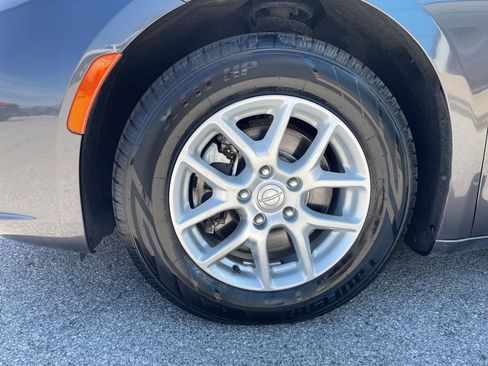 Used 2022 Chrysler Pacifica Touring-L FWD image 54