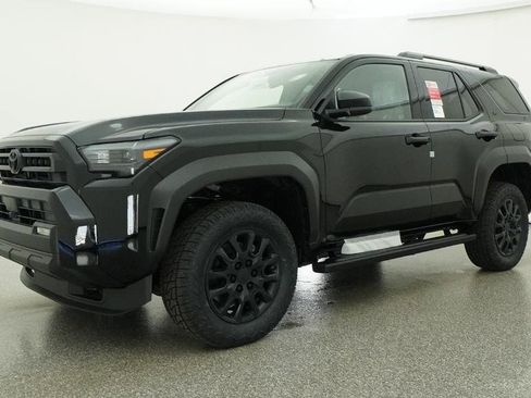 New 2026 Toyota 4Runner SR5 AWD/4WD image 15