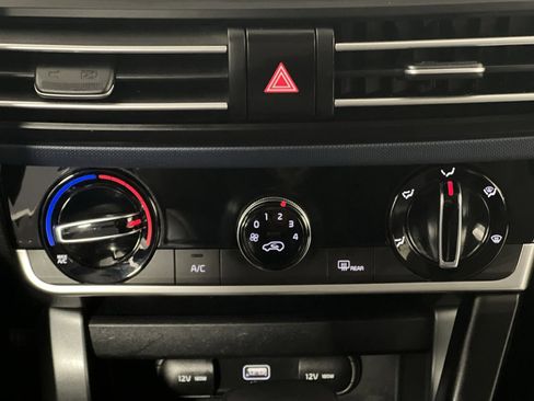 Used 2021 Kia Seltos S image 19