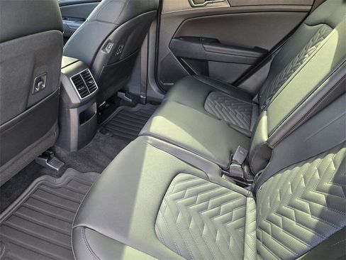 New 2026 Kia Sportage X-Line w/ X-Line Technology Package AWD/4WD image 22