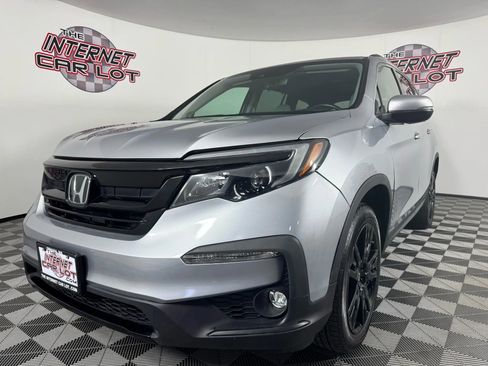 Used 2021 Honda Pilot Special Edition image 3