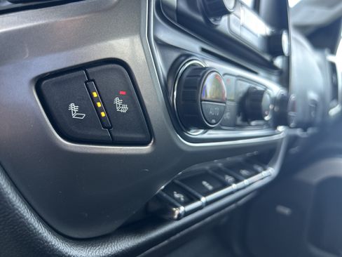 Used 2018 Chevrolet Silverado 1500 LT w/ All Star Edition AWD/4WD image 25