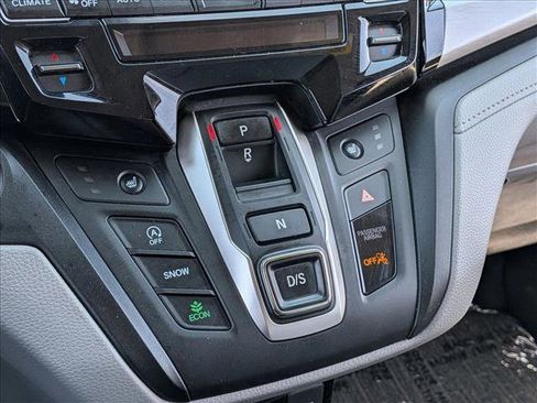 Used 2024 Honda Odyssey EX-L image 19
