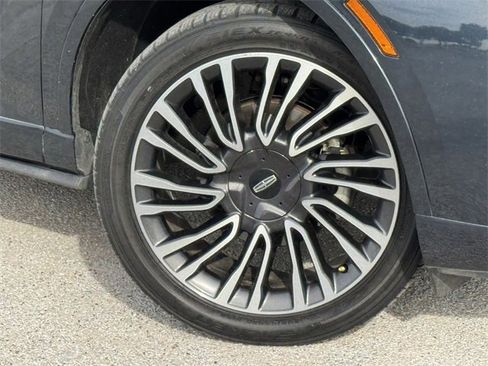 Used 2020 Lincoln Corsair Reserve w/ Appearance Package image 33