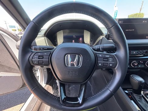 Used 2023 Honda Accord Sport image 21