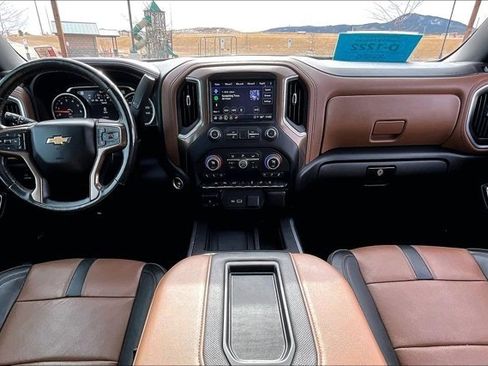 Used 2022 Chevrolet Silverado 1500 High Country image 8