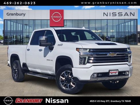 Used 2022 Chevrolet Silverado 2500 High Country w/ Technology Package image 1