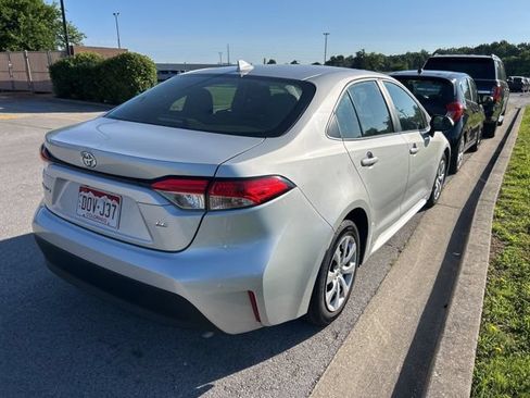 Used 2024 Toyota Corolla LE FWD image 3