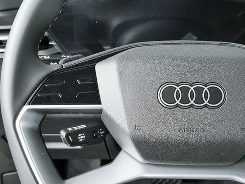 New 2025 Audi Q5 Premium image 9