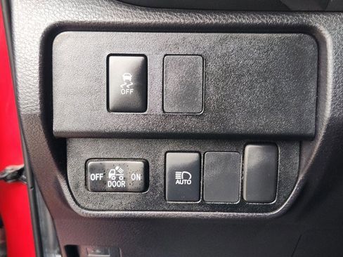 Used 2022 Toyota Tacoma SR5 image 19