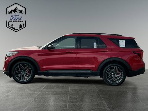 Certified 2025 Ford Explorer ST image 2