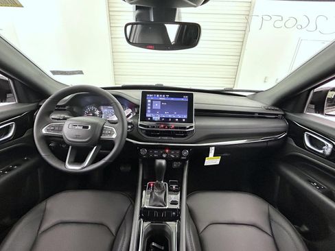 New 2026 Jeep Compass Limited AWD/4WD image 13