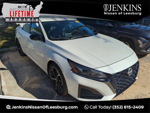 Certified 2025 Nissan Altima 2.5 SR image 1