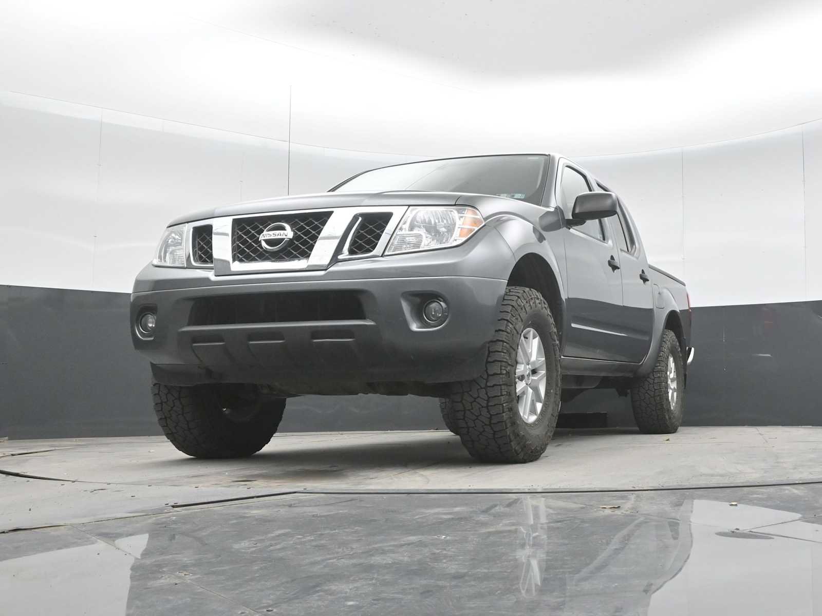 Used 2021 Nissan Frontier SV AWD/4WD image 25