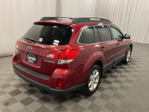 Used 2013 Subaru Outback 2.5i Limited w/ Moonroof Pkg image 2
