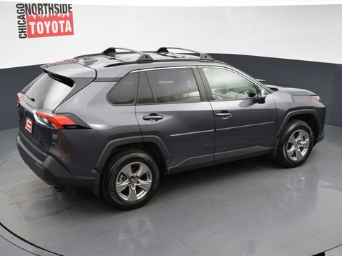 Used 2025 Toyota RAV4 XLE AWD/4WD image 19