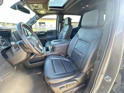 Used 2021 GMC Sierra 1500 Denali AWD/4WD image 19