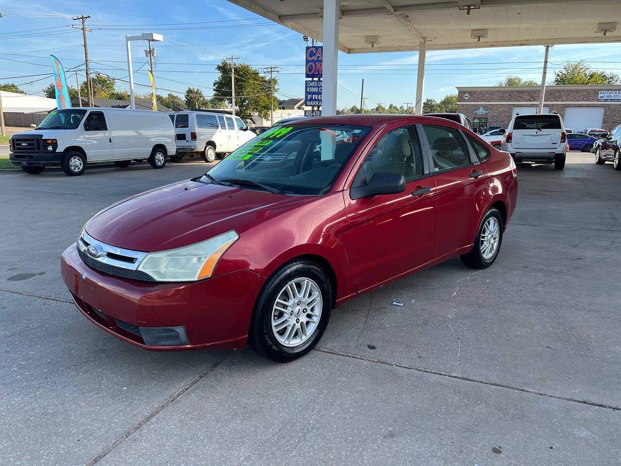 Used 2009 Ford Focus SE FWD image 3
