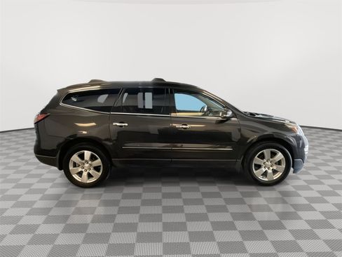 Used 2013 Chevrolet Traverse LTZ image 6
