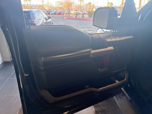 Used 2017 Ford F150 Raptor w/ Equipment Group 802A Luxury image 19