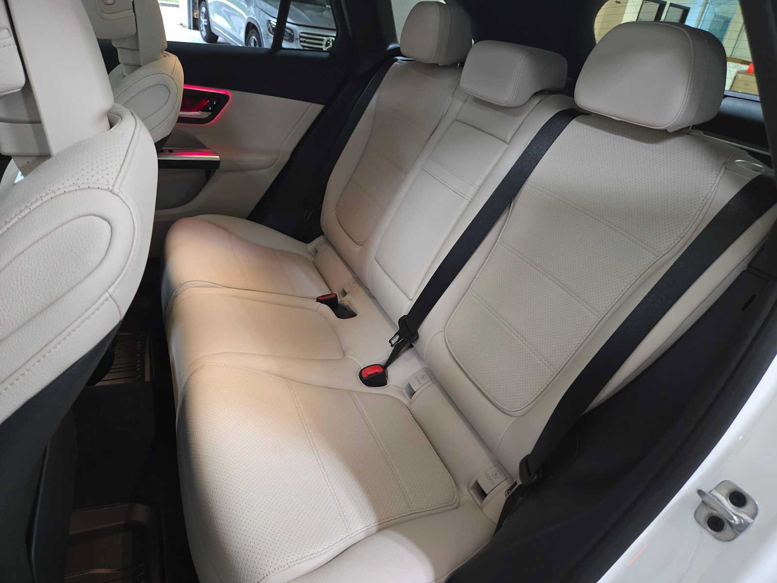 Certified 2026 Mercedes-Benz GLC 300 4MATIC image 21