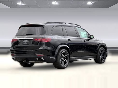 Used 2026 Mercedes-Benz GLS 450 4MATIC image 8