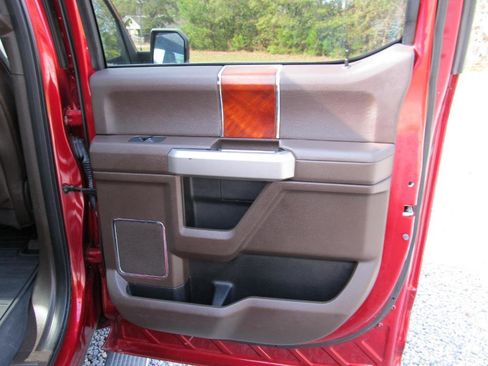 Used 2018 Ford F150 King Ranch w/ Equipment Group 601A Luxury image 41