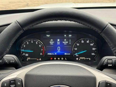 Certified 2023 Ford Explorer XLT w/ Equipment Group 202A image 32