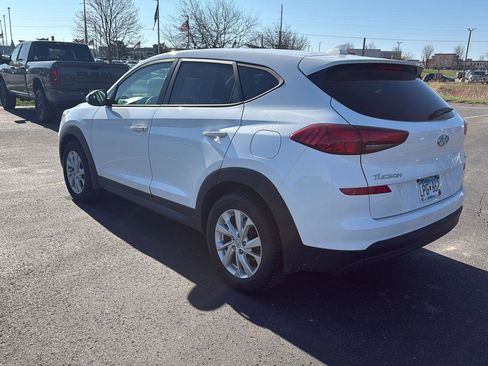 Used 2020 Hyundai Tucson SE image 3
