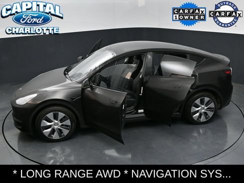 Used 2023 Tesla Model Y Long Range AWD/4WD image 31