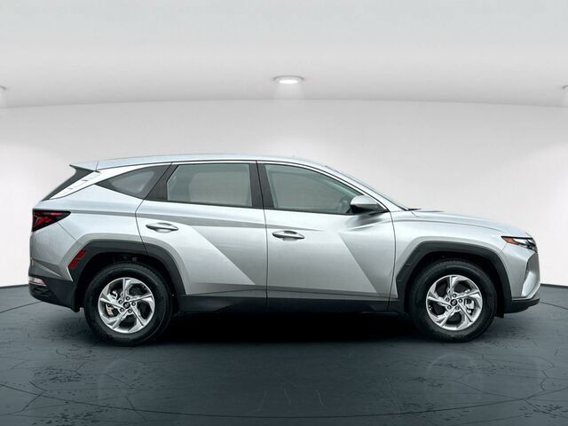 Used 2024 Hyundai Tucson SE FWD image 7