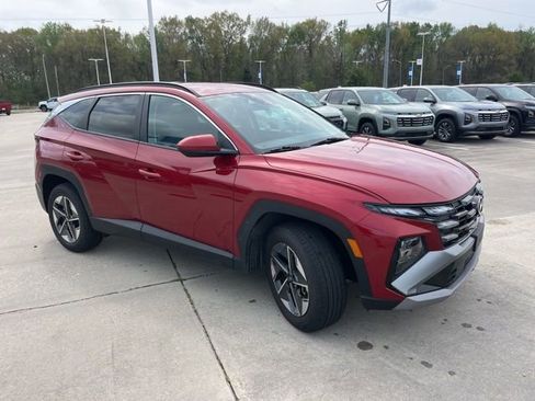 Used 2025 Hyundai Tucson SEL image 8