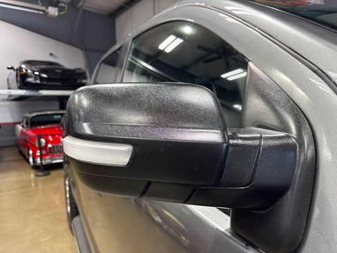 Used 2019 Nissan Titan SV AWD/4WD image 67