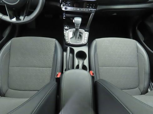 Used 2024 Kia Seltos S image 17