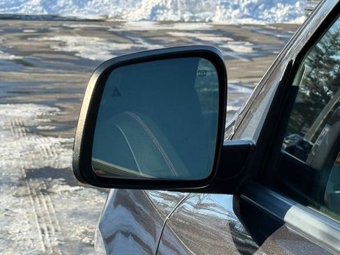 Used 2018 Dodge Durango R/T w/ Technology Group image 15