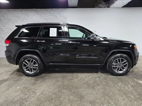 Used 2022 Jeep Grand Cherokee Limited AWD/4WD image 3