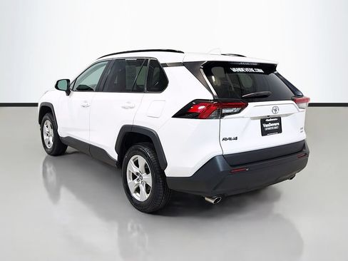 Used 2021 Toyota RAV4 XLE w/ Convenience Package AWD/4WD image 7
