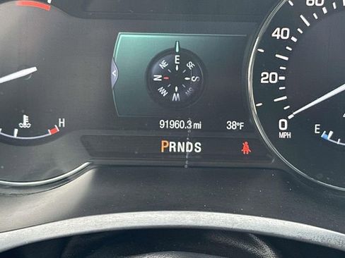 Used 2013 Lincoln MKZ image 33