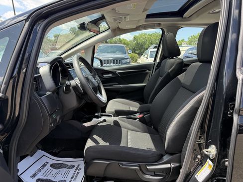 Used 2019 Honda Fit EX image 12