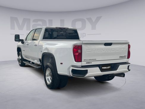 Used 2021 Chevrolet Silverado 3500 High Country w/ Snow Plow Prep/Camper Package image 5
