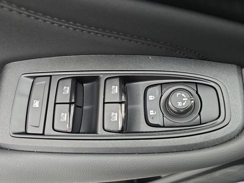Used 2025 Subaru Outback Wilderness image 28
