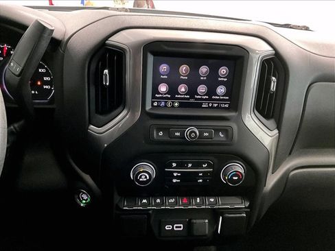 Used 2022 Chevrolet Silverado 1500 Custom RWD image 24