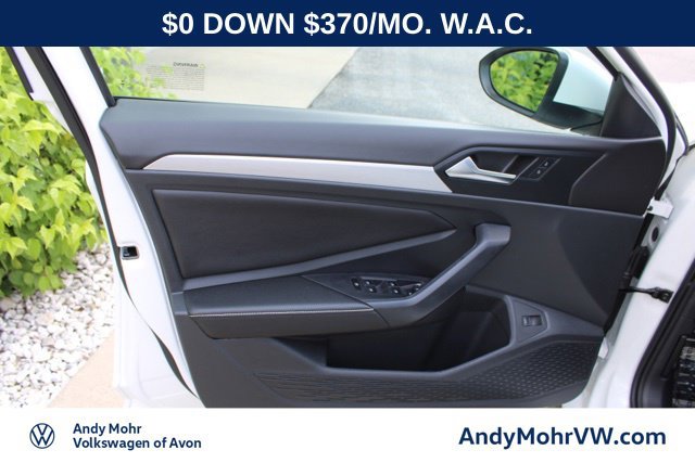 Used 2026 Volkswagen Jetta Sport FWD image 15