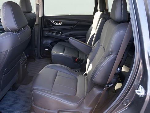 Used 2024 Subaru Ascent Limited w/ Technology Package image 12