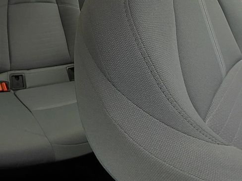 Used 2025 Toyota Corolla SE FWD image 14