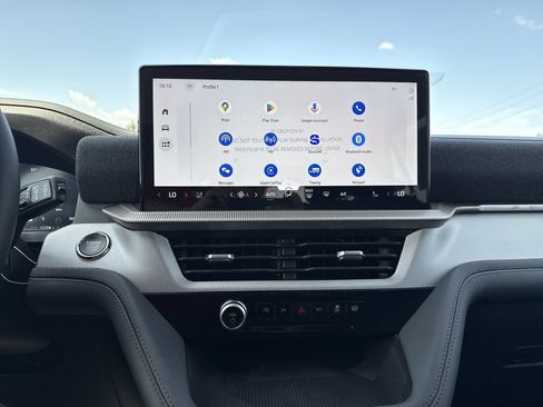 New 2026 Ford Explorer Active w/ Active Comfort Package RWD image 20