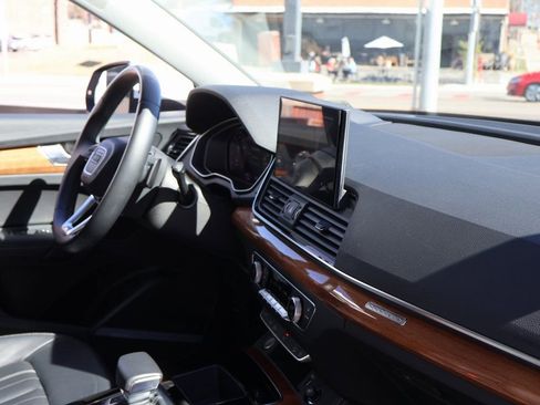 Used 2023 Audi Q5 2.0T Premium Plus w/ Premium Plus Package image 11