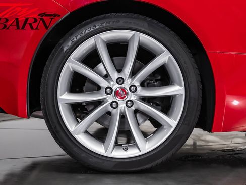 Used 2017 Jaguar F-TYPE S RWD image 18