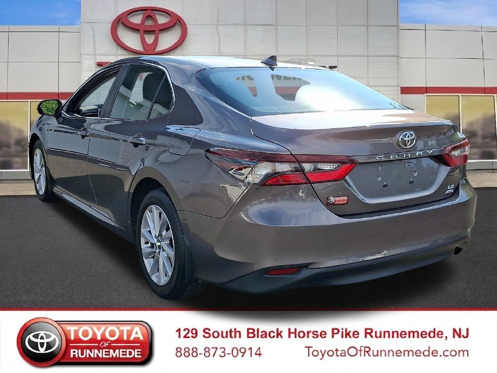 Used 2024 Toyota Camry LE AWD/4WD image 4